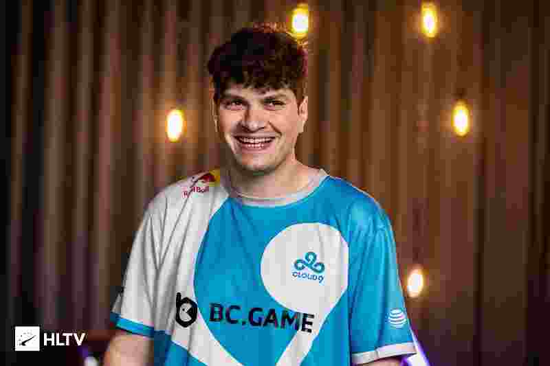 也体现了他 也体现了他