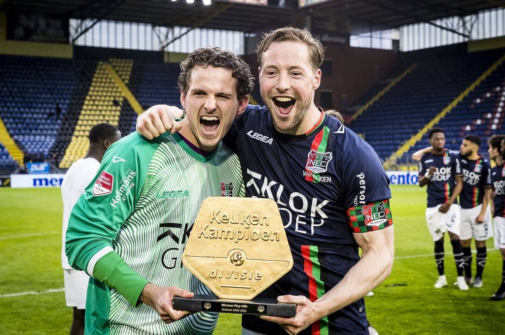 在关键时刻 在关键时刻