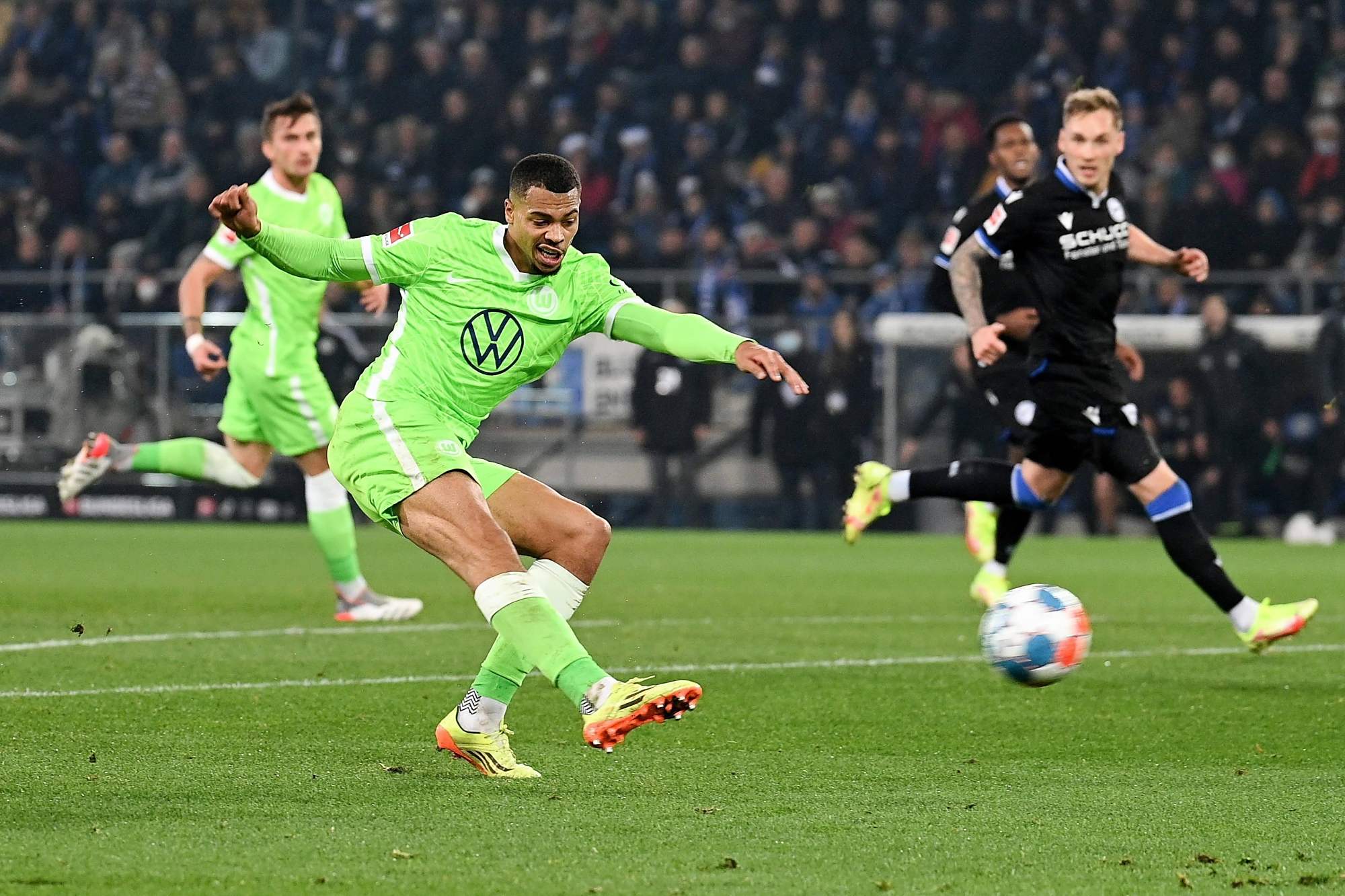 幕后制作特 幕后制作特