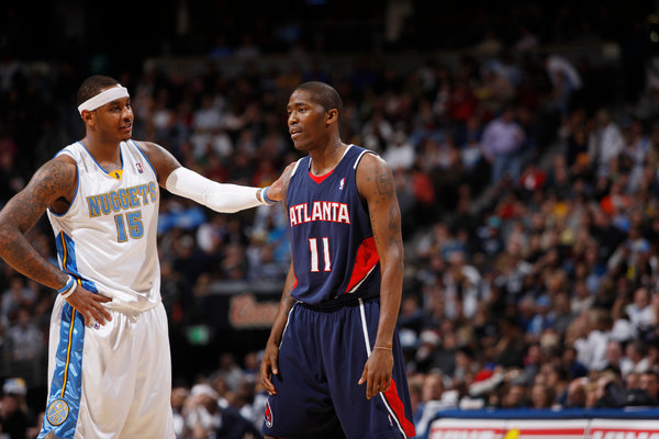 底座融入 底座融入